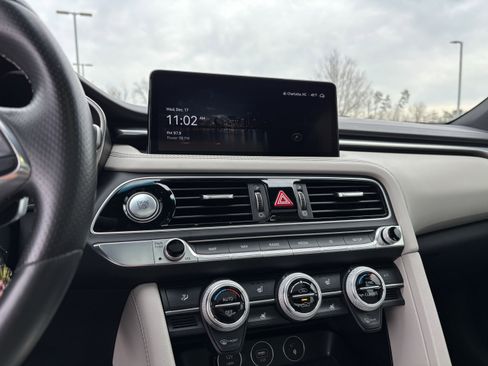 Used 2023 Genesis G70 2.0T w/ Sport Prestige Package image 30