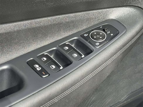 Used 2023 Hyundai Santa Fe SEL image 17