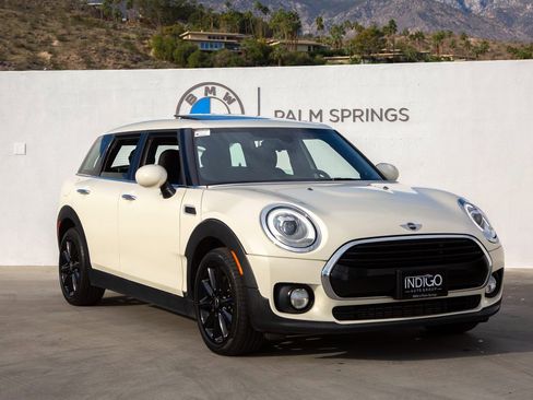 Used 2017 MINI Cooper Clubman image 8