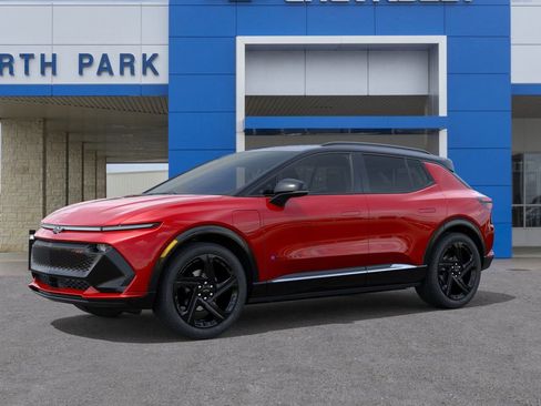 New 2026 Chevrolet Equinox EV RS image 2