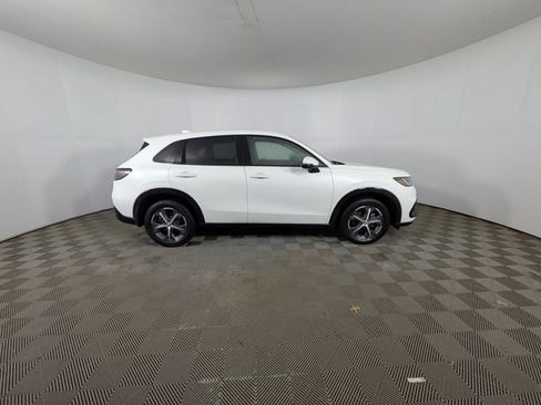 Certified 2024 Honda HR-V EX-L image 35