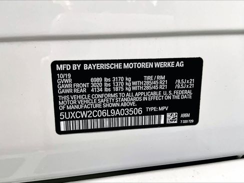 Used 2020 BMW X7 xDrive40i w/ Premium Package AWD/4WD image 31