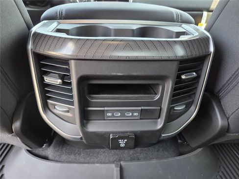 New 2026 RAM 1500 Big Horn AWD/4WD image 22