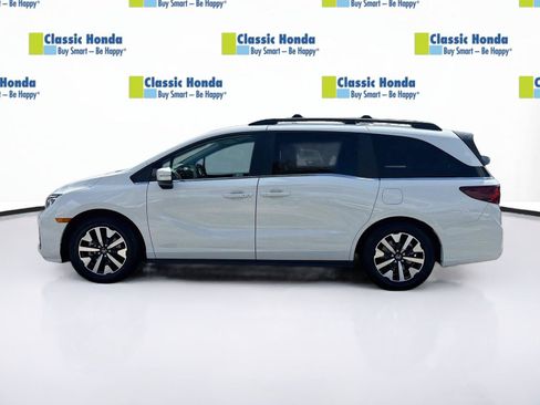 Certified 2026 Honda Odyssey EX-L image 4