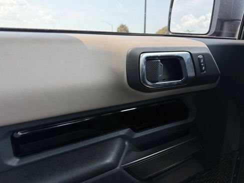 Used 2024 Ford Bronco Wildtrak AWD/4WD image 12