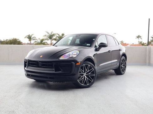 New 2026 Porsche Macan AWD/4WD image 1
