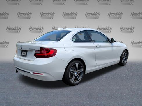 Used 2017 BMW 230i xDrive Coupe AWD/4WD image 7