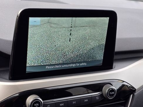 Used 2022 Ford Escape SEL w/ Technology Package image 6