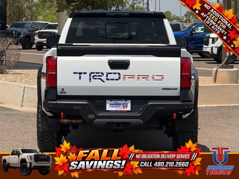 Used 2025 Toyota Tacoma TRD Pro AWD/4WD image 8
