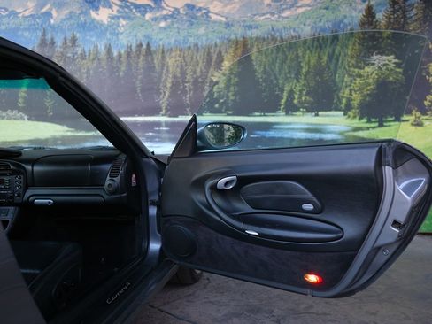 Used 2004 Porsche 911 Carrera 4 image 20