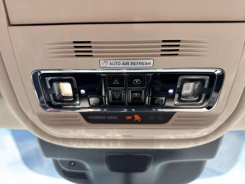 Used 2023 Lincoln Aviator Reserve w/ Equipment Group 201A RWD image 39