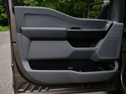 Used 2021 Ford F150 XL w/ Equipment Group 101A High RWD image 23