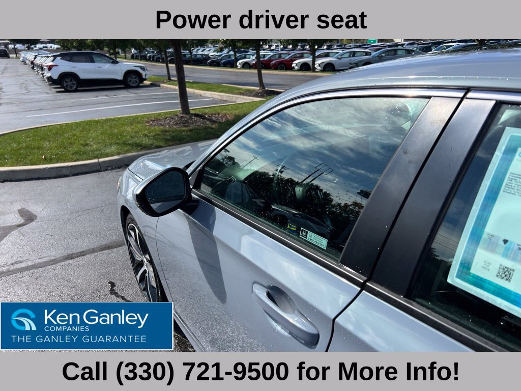 Used 2024 Honda Civic Touring image 22