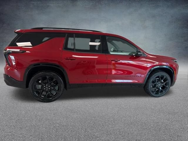 New 2026 Chevrolet Traverse RS w/ LPO, Floor Liner Package FWD image 5