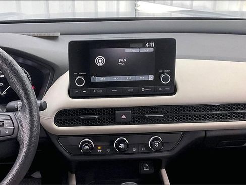 Certified 2023 Honda HR-V LX image 6