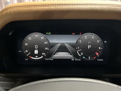 Used 2024 Land Rover Defender 130 X image 20