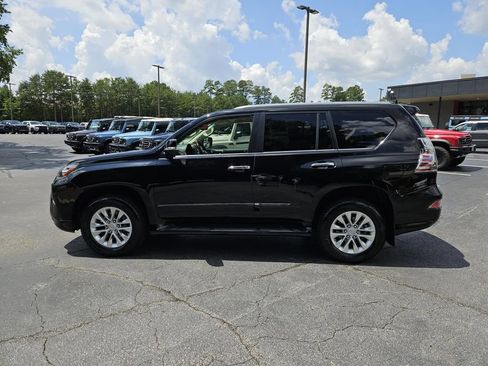 Used 2016 Lexus GX 460 w/ Premium Package AWD/4WD image 6