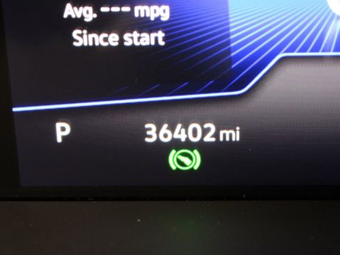 Used 2023 Volkswagen Taos S FWD image 11