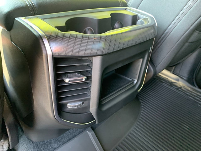 New 2026 RAM 1500 4x4 Crew Cab image 14