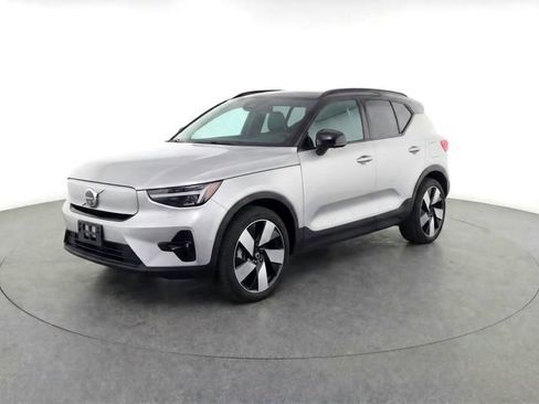 Used 2023 Volvo XC40 Recharge Ultimate w/ Protection Package Premier image 1