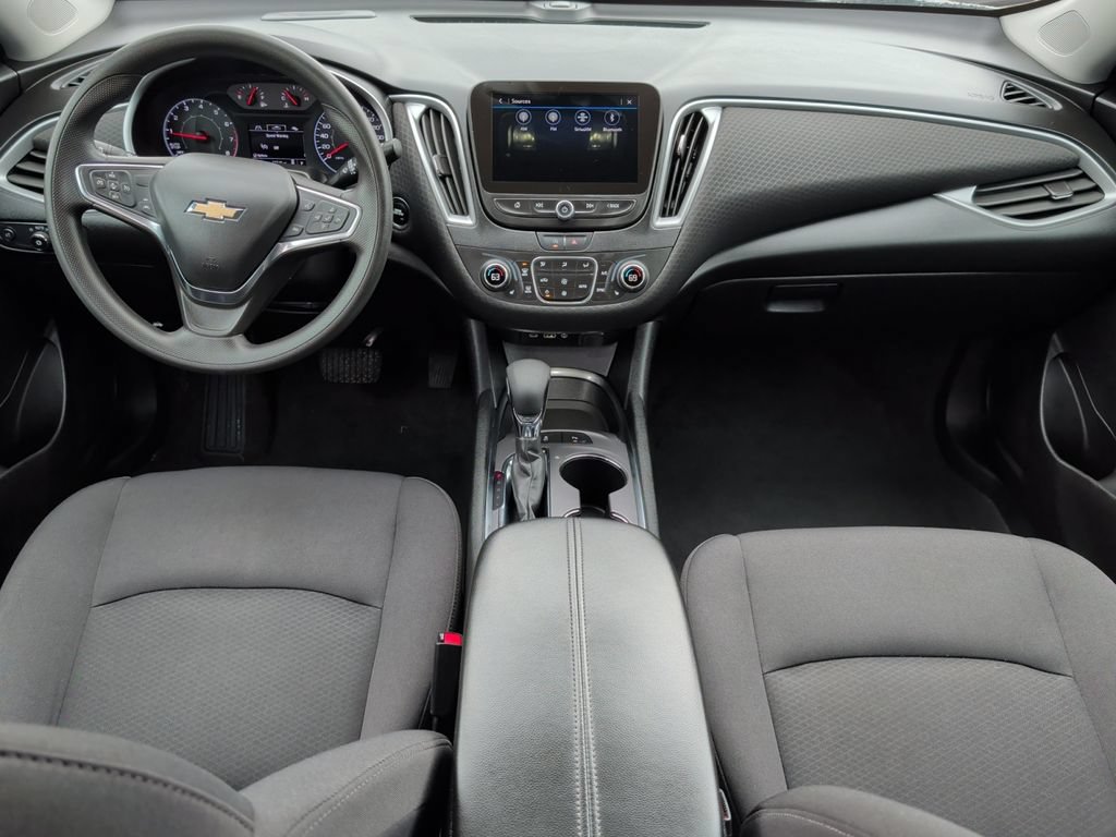 Used 2024 Chevrolet Malibu LT FWD image 18