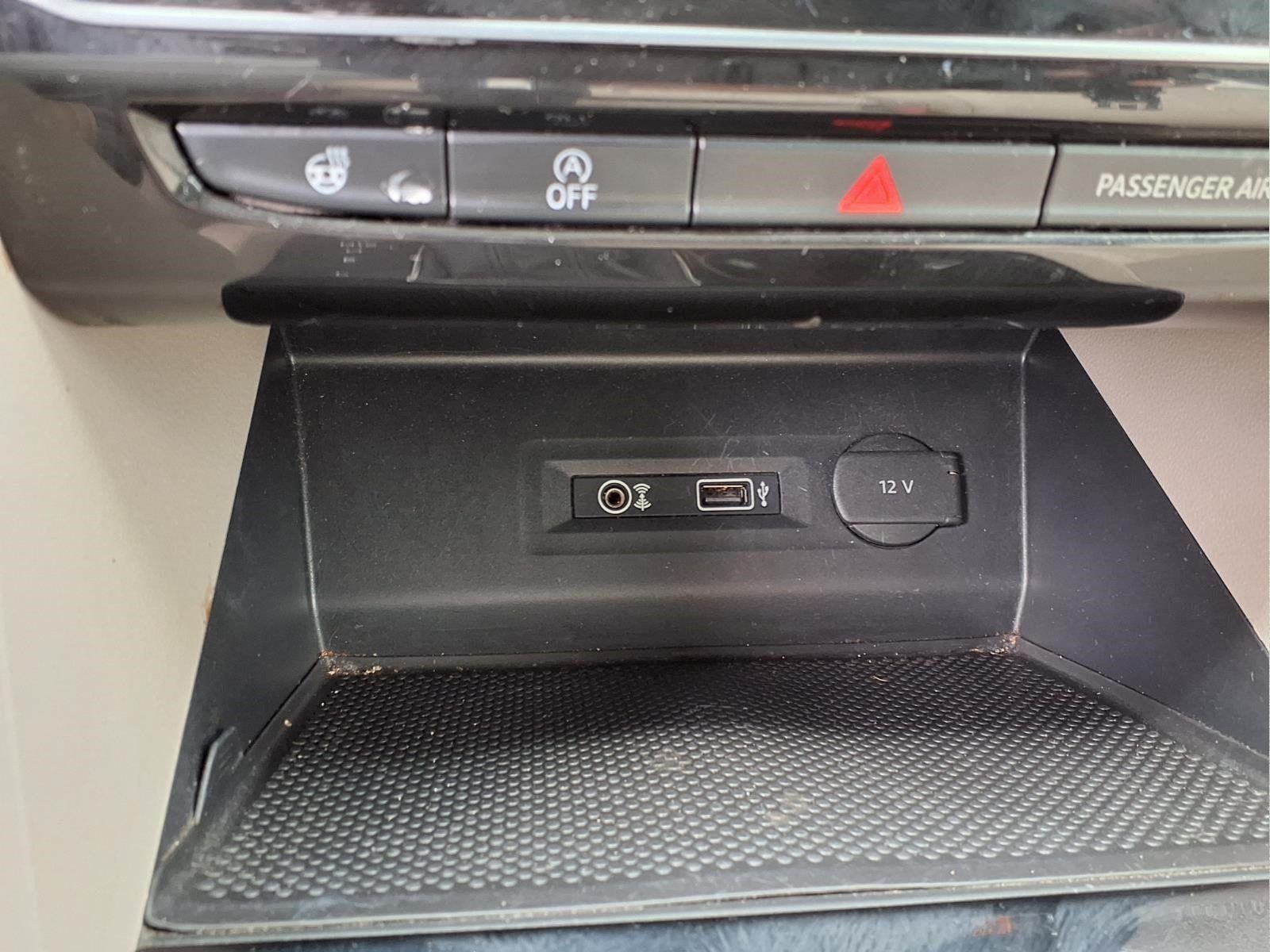 Used 2019 Volkswagen Atlas SEL Premium AWD/4WD image 11