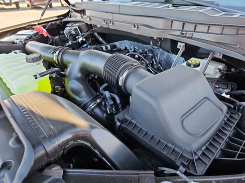 New 2025 Ford F150 King Ranch w/ FX4 Off-Road Package image 15