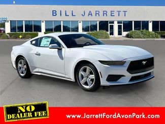 New 2026 Ford Mustang Coupe video 1