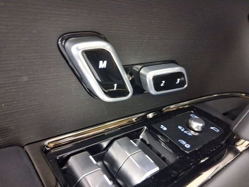 New 2026 Land Rover Range Rover Sport Dynamic SE image 12