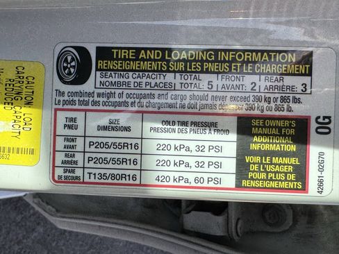 Used 2014 Toyota Corolla LE image 24