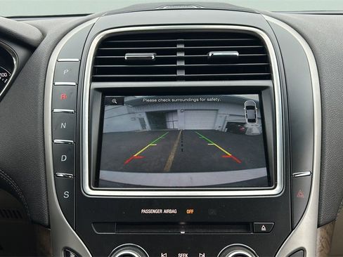 Used 2016 Lincoln MKX Select w/ Select Plus Package image 18