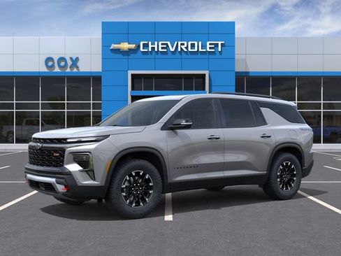 New 2026 Chevrolet Traverse Z71 w/ Enhanced Driving Package AWD/4WD image 2
