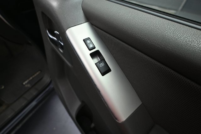 Used 2011 Nissan Pathfinder S w/ Protection Pkg AWD/4WD image 36