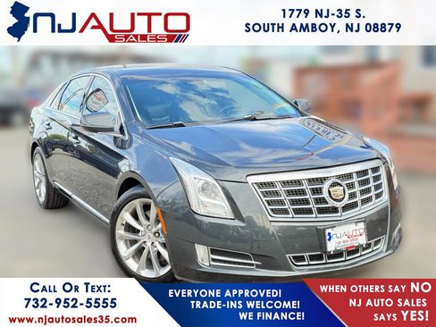 Used 2013 Cadillac XTS Premium image 1