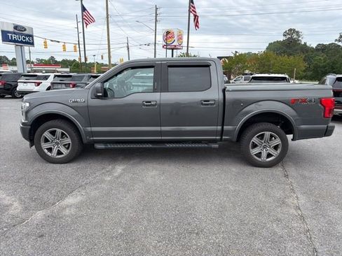 Used 2019 Ford F150 Lariat w/ Equipment Group 502A Luxury AWD/4WD image 4