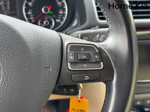 Used 2013 Volkswagen Passat 2.5 SEL image 19