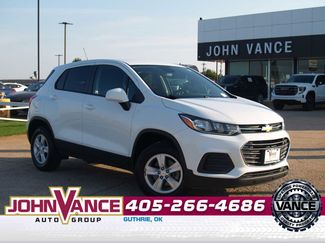 Used 2022 Chevrolet Trax LS w/ Fleet Convenience Package image 1