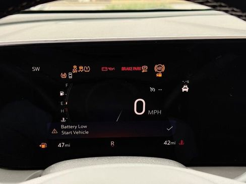 Used 2025 Buick Encore GX Preferred image 25