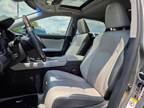 Used 2017 Lexus RX 350 FWD w/ Premium Package image 9