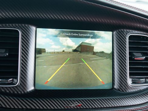 Used 2022 Dodge Charger Scat Pack RWD image 30