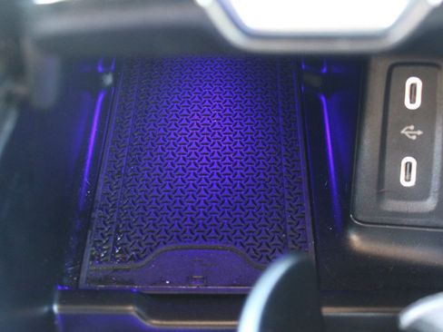 Certified 2025 Mercedes-Benz GLC 300 4MATIC image 31