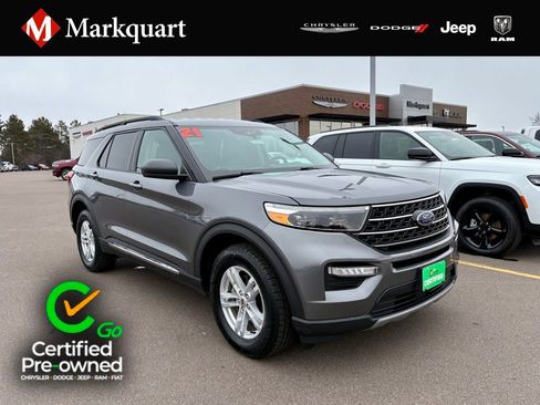 Used 2021 Ford Explorer XLT w/ Equipment Group 202A image 1