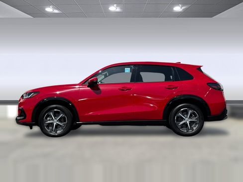 Certified 2024 Honda HR-V EX-L image 2