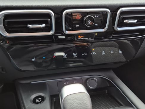 New 2026 Nissan Sentra SV image 20