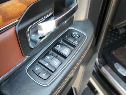 Used 2013 RAM 2500 Longhorn w/ Convenience Group image 20