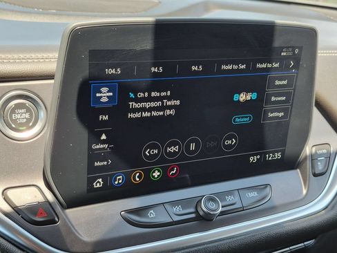 Used 2025 Chevrolet Blazer LT FWD image 18