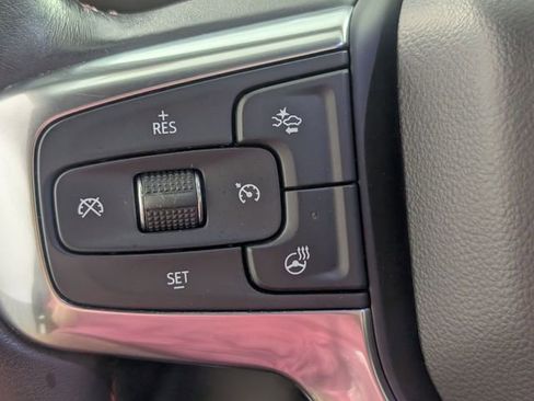 Used 2019 Chevrolet Blazer RS image 17