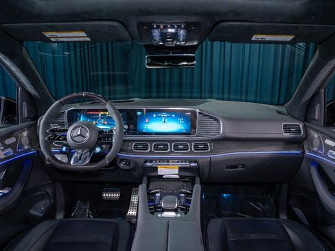 New 2026 Mercedes-Benz GLS 63 AMG 4MATIC image 14