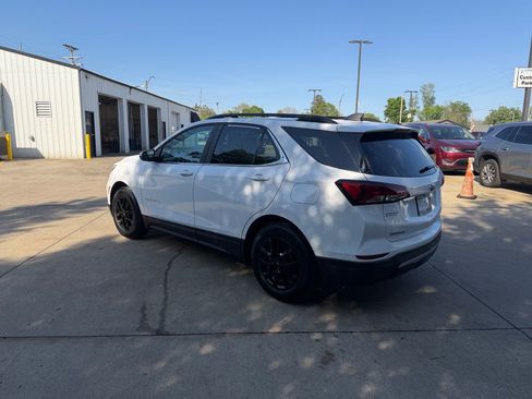 Used 2024 Chevrolet Equinox LT FWD image 28