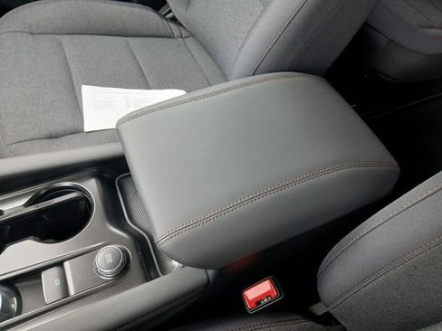 New 2026 Ford Explorer Active AWD/4WD image 20